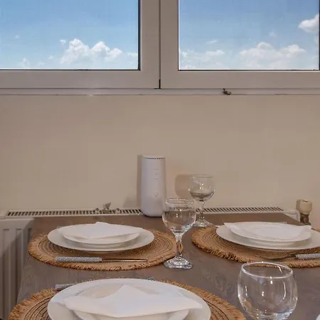 Rooftop With Great Veranda * Athens